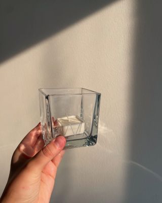 Druhý život.🌿 Když svíčka dohoří, začíná její nový příběh. Naše skleněné nádoby jsou jako stvořené pro malé kaktusy, řízky...